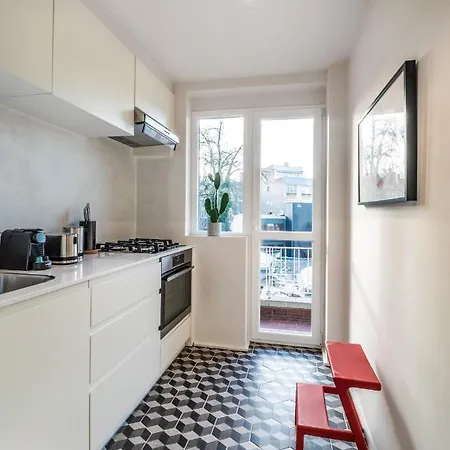 Mini Loft 1 Bedroom 2 Steps From Av Louise * Brussels